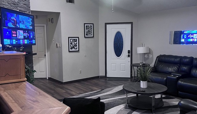 Peace and privacy in this entire 3 Bed 2/Bath duplex!