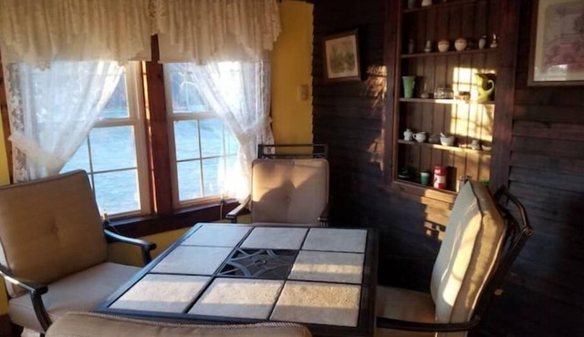 Peace and quiet at the farmhouse in the grassland hills of Fulton County, Pa.