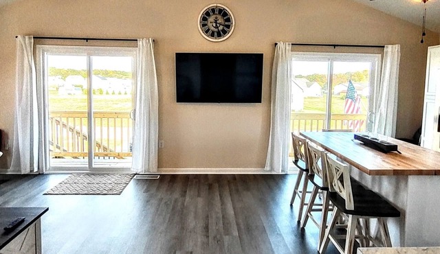 Peace and serenity awaits you! Just 20 minutes to Chincoteague!