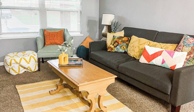 Peace and Sunshine I 3-bedroom house I WiFi I AC I Midwest City