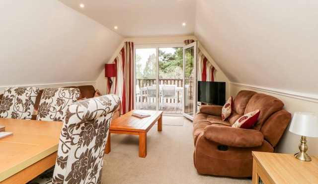 Peace and Tranquility with a hot tub, in an Area of Outstanding Natural Beauty