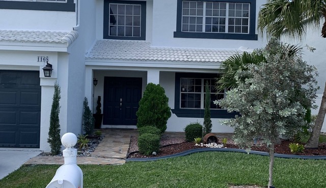 Peace and tranquility awaits! 4 bedrooms/3 bathrooms with pool!