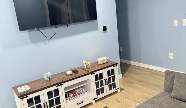 Peace and Tranquility. Luxury Smart-Home Retreat Near ATL Airport