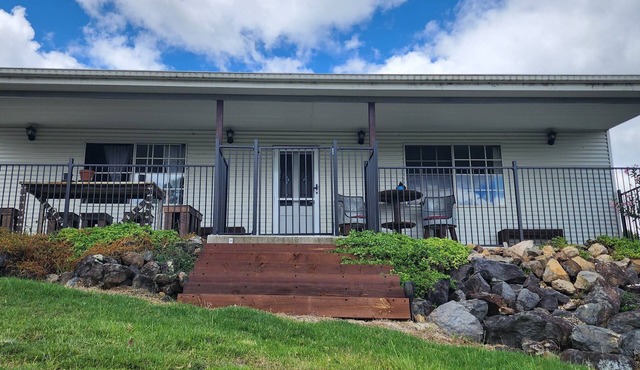 Peace and tranquility hidden on the eastern edge of the New England NSW.nnn