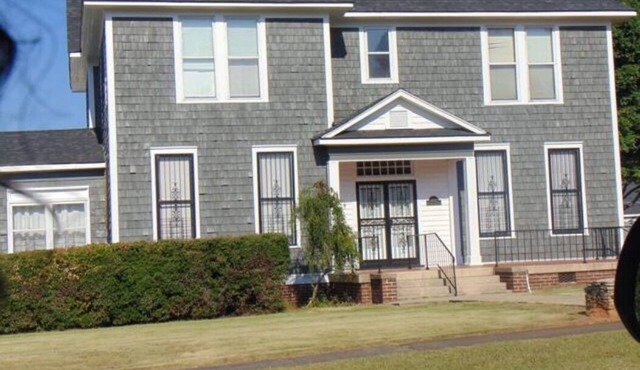 Peace Apartment, upstairs with king size bed.