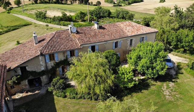 Peace at the end of the track, unwind and relax in the interesting old winery