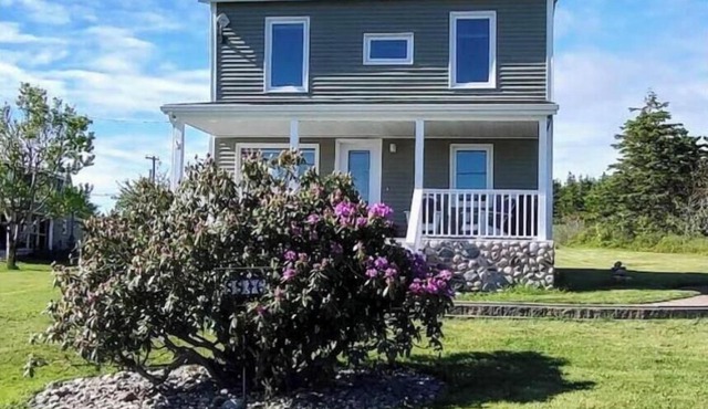 Peace in Beautiful Seaside Paradise