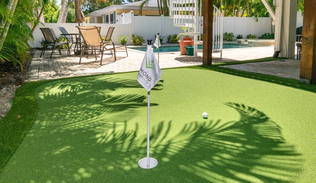 Peace 'n Paradise · Pool & Spa · 300 Yds Gulf