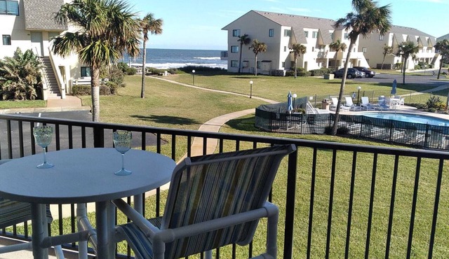 Peace of Heaven at Summerhouse-King Bed, Heated Pools, Ocean Views, Beach Access