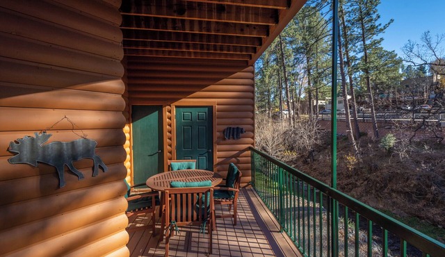 Peace of the River - This Beautiful Riverside 2 Bedroom Condo will ZEN you out!