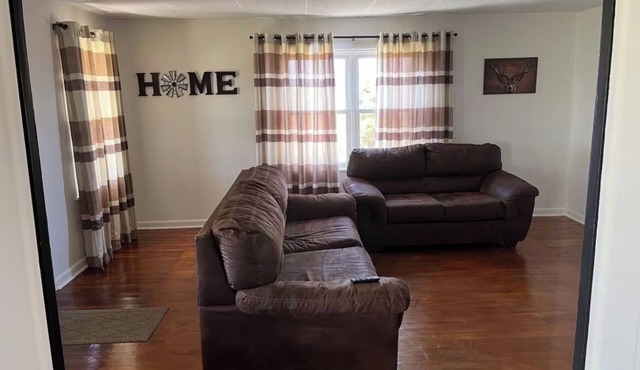 Peace & Quiet! 2 Bedroom 1 Bath tucked in the middle of 236 Acres ! AC/WiFi!