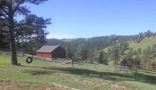 Peace, Tranquility, Wildlife and Amazing Open Space Views!