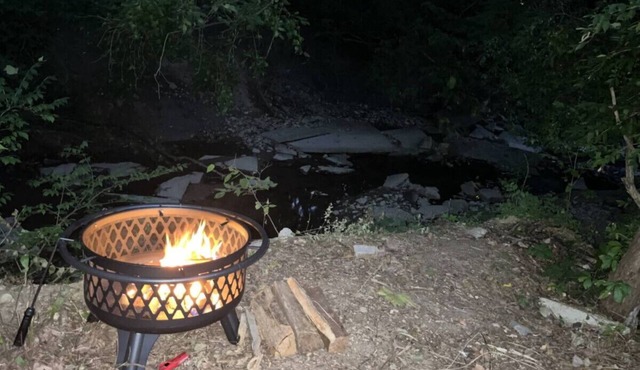 Peaceful 1-Bed Near Dayton