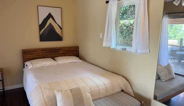Peaceful 1 Bedroom Retreat in Pleasant Hillside SGV