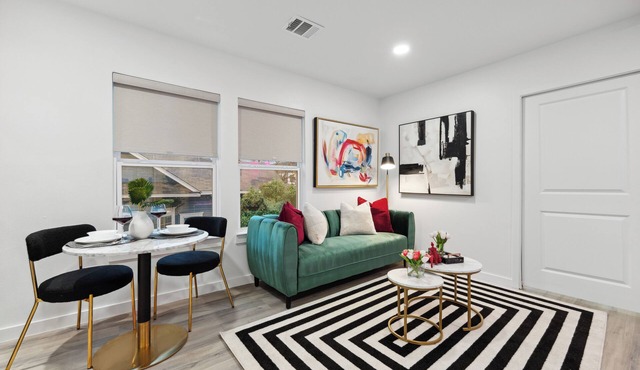 Peaceful 1-BR Stay w/Putting Green near Downtown
