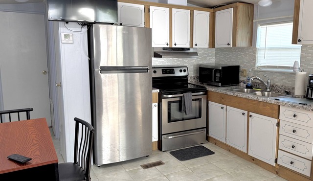 Peaceful 1BR mobile home in Apopka, 25 mins to Disney