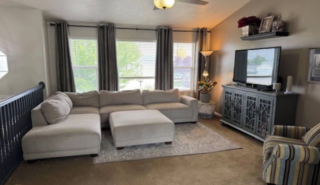Peaceful 1BR + Study Oasis w/Cozy Living Space