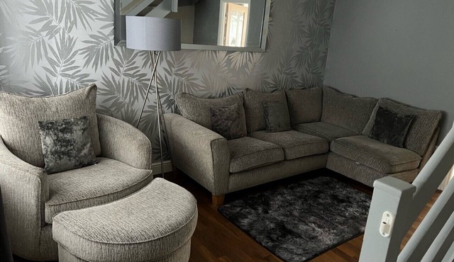 Peaceful 2 bed semi-detached house