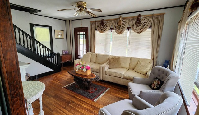 Peaceful 2-bedroom house with AC and WiFi in peaceful Fishs Eddy