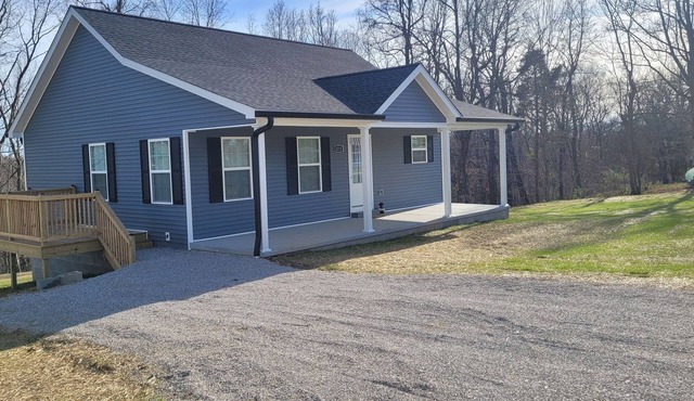 Peaceful 2-bedroom home near Mammoth Cave.