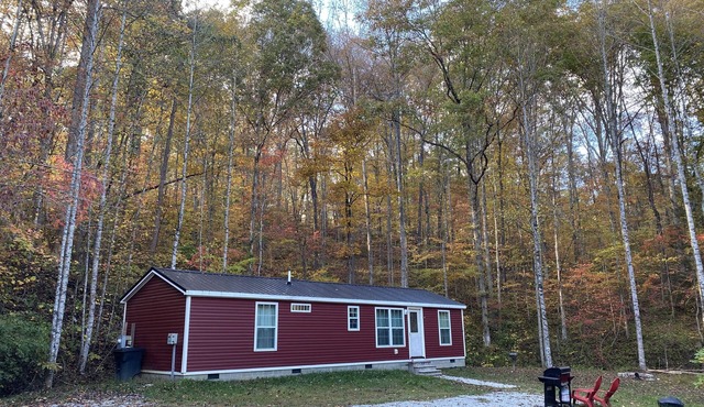 Peaceful 2Bedroom, 1.5Bath Cottage near Wood Creek Boat Dock