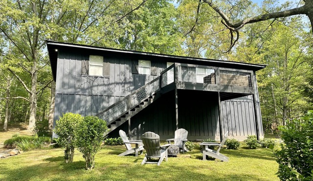 Peaceful 3 Bed/2 Ba on Lookout Mountain. Sleeps 10