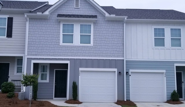 Peaceful 3-Bed Townhouse Near Lake Allatoona & Hospital