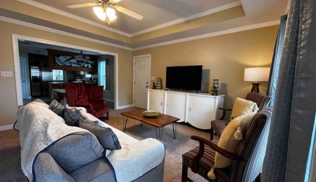 Peaceful 3 bedroom Home near Moody Air Force Base