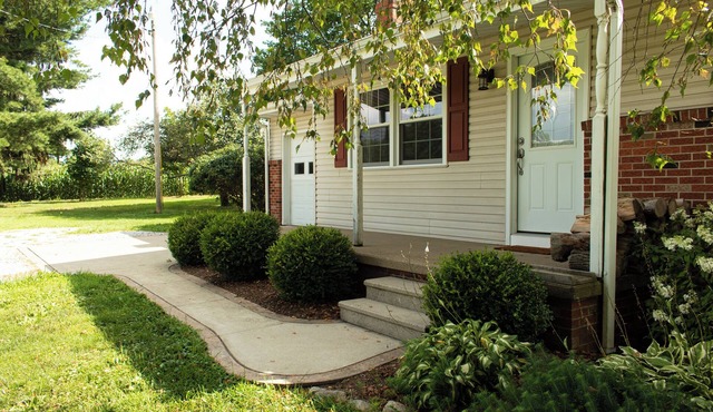 Peaceful 3-Bedroom Countryside Home Near Mohican with Fireplace, & Patio