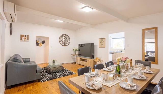 Peaceful 3Beds Affordable Home near BNE Airport