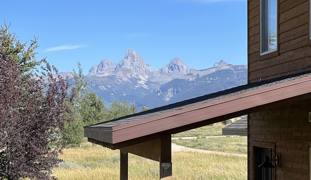 Peaceful 3BR - 20mins from Resort + Stunning Grand Teton Views!