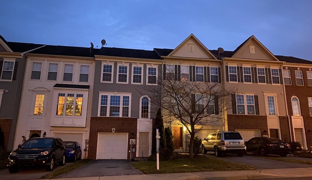 Peaceful 3br 4ba home, near nature preserves, casino, shopping. Pet friendly!