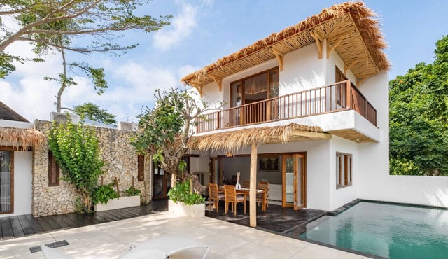 Peaceful 3BR Villa Located in Pecatu - 10 Min to the Beach