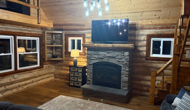 Peaceful 4-Bedroom Lakefront Cabin with Stunning Views in Brimley, MI