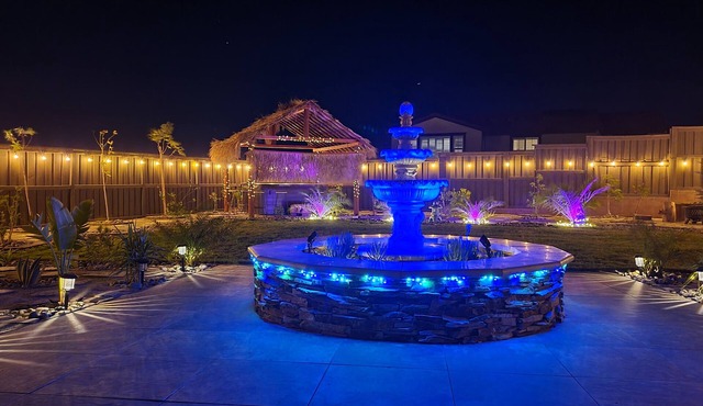 Peaceful 5BR/3.5BA Villa W/ClubHouse-Pool Spa Deck Garden