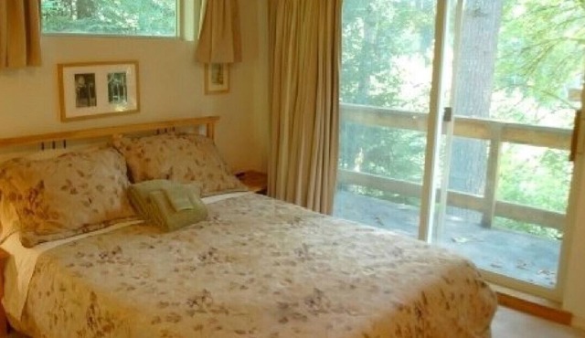 Peaceful 5BR Relaxing House! W/ Hot Tub, Free WiFi