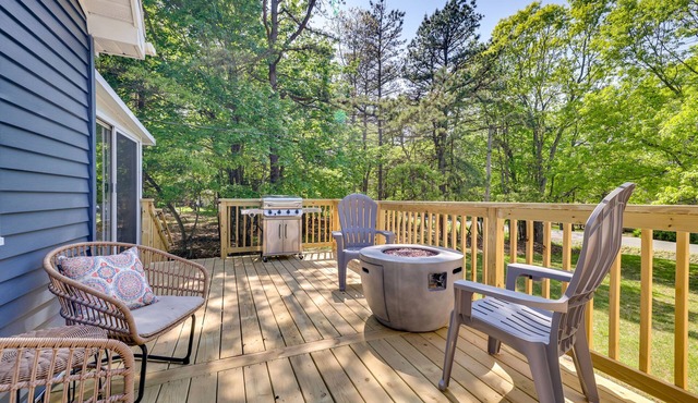 Peaceful Albrightsville Home w/Pool + Lake Access