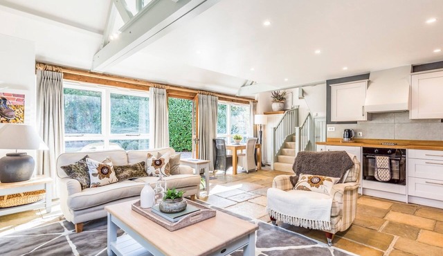 Peaceful and beautiful 1 bedroom barn conversion - Pass the Keys