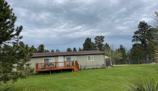 Peaceful and private with quick access to all the Black Hills has to offer!