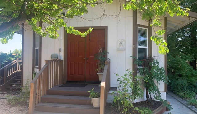 Peaceful and Private Cottage just 14 minutes from Thunder Valley Casino