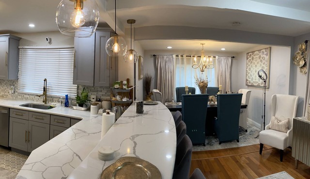 Peaceful and Tranquil Stay at House of Essence II, nestled in North Bellmore