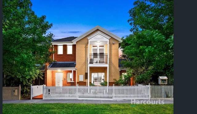 Peaceful and tranquil while at the same time in proximity to CBD and Highpoint