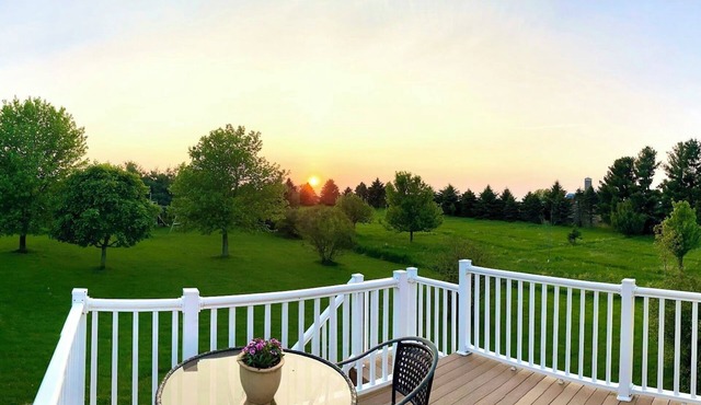 Peaceful and updated guesthouse located in the central Wisconsin countryside