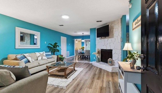 Peaceful Beach Retreat Nature & Ocean Nearby, home in Jacksonville, Florida