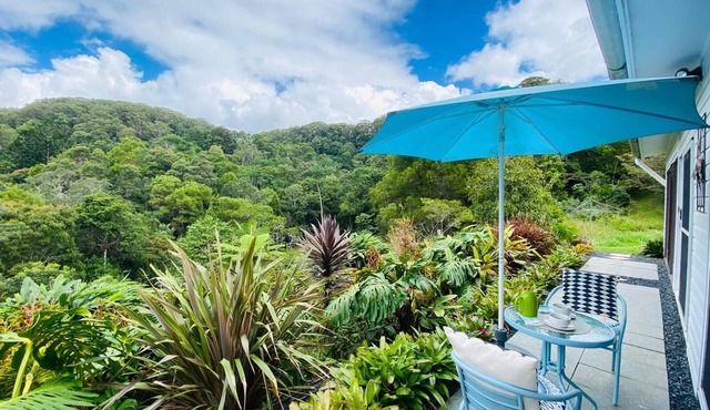 PEACEFUL BEAUTIFUL FARM STAY 20 MINUTES FROM PRISTINE BEACHES