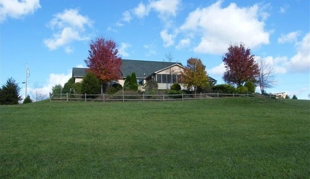 Peaceful, Beautiful Home, Lake Raystown, Pets OK, Kayaks Available