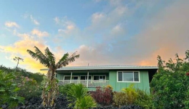 Peaceful Big Island Homebase with Coastline Viewsn
