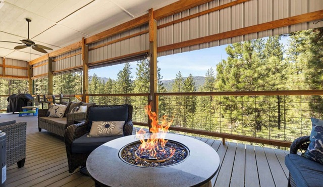 Peaceful Boise Retreat 3BR with Cozy Deck