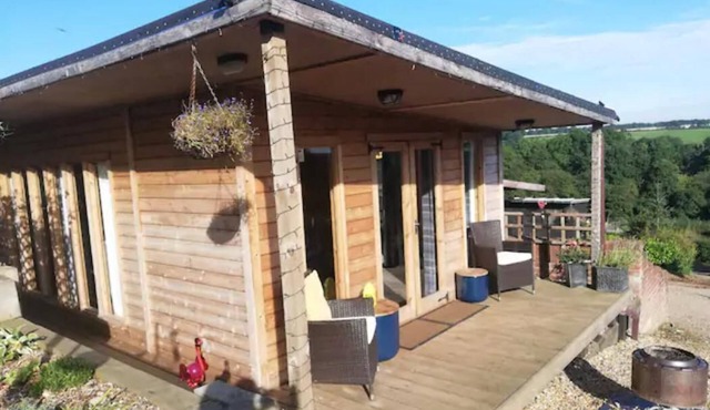 Peaceful Cabin in Skegby -Sleeps2- Firer Pit