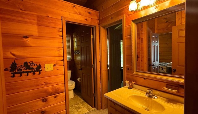 Peaceful Cabin Retreat – Perfect for Families & Friends